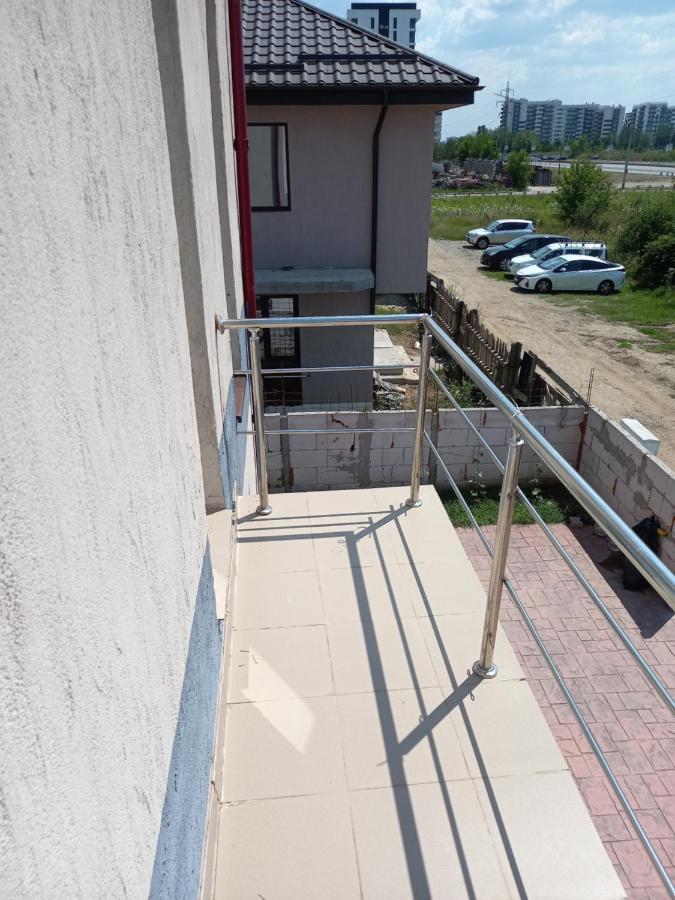 Twins Residence 2 Apart Hotel Ap 3 2 Rooms Chiajna Exterior photo